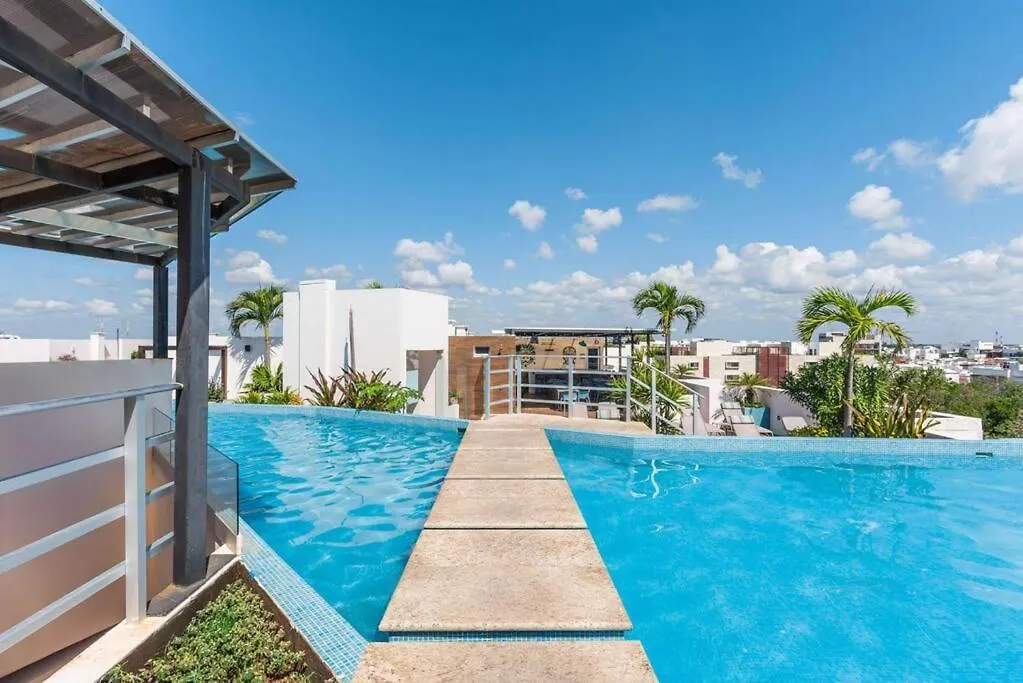 Luxury 2-Bed Apartment 200Mb Wifi Sauna Ac Gym Playa del Carmen