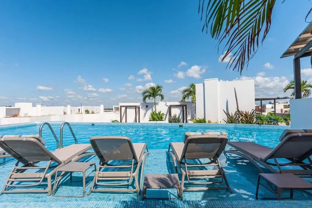 Luxury 2-Bed Apartment 200Mb Wifi Sauna Ac Gym Playa del Carmen